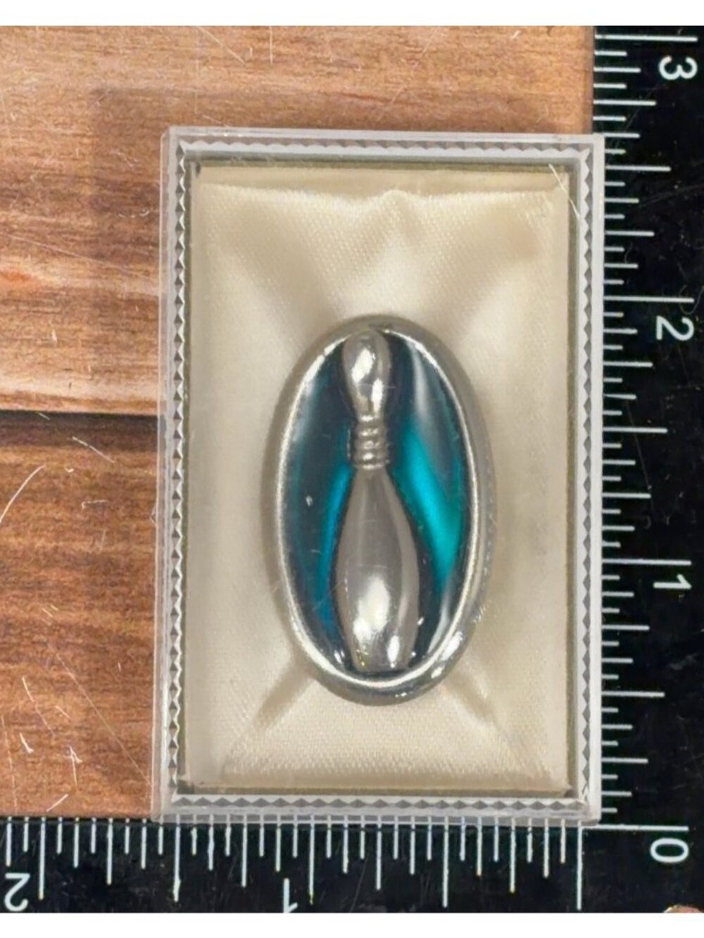 TS Vintage Bowling Pin Lapel Pin Silver Tone Teal Enamel Trophy Shop NOS